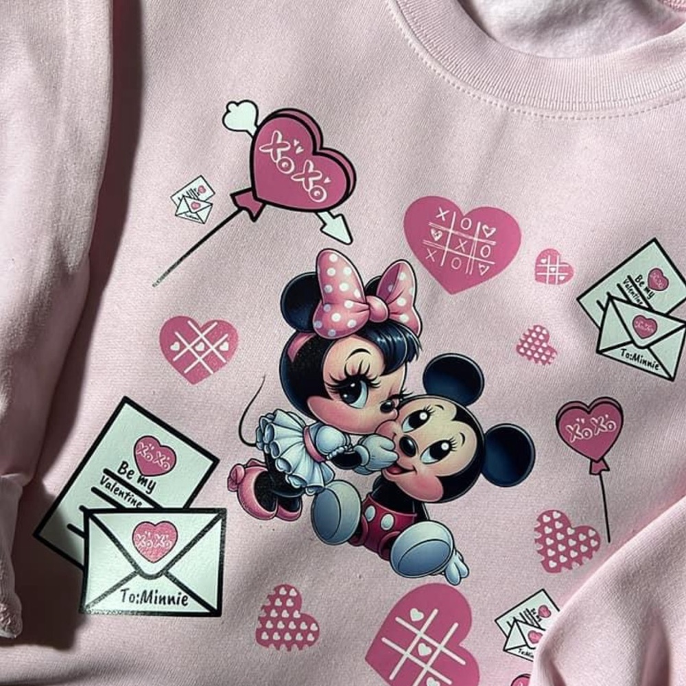 Custom sweater - Picture 3 of 3